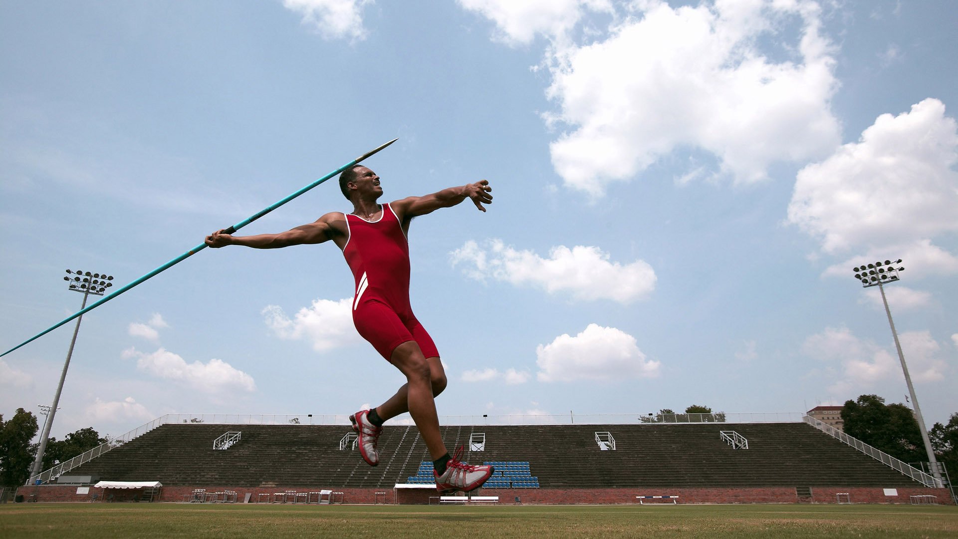 熊猫体育平台-西决生死战之夜，伦纳德全场最佳无争议